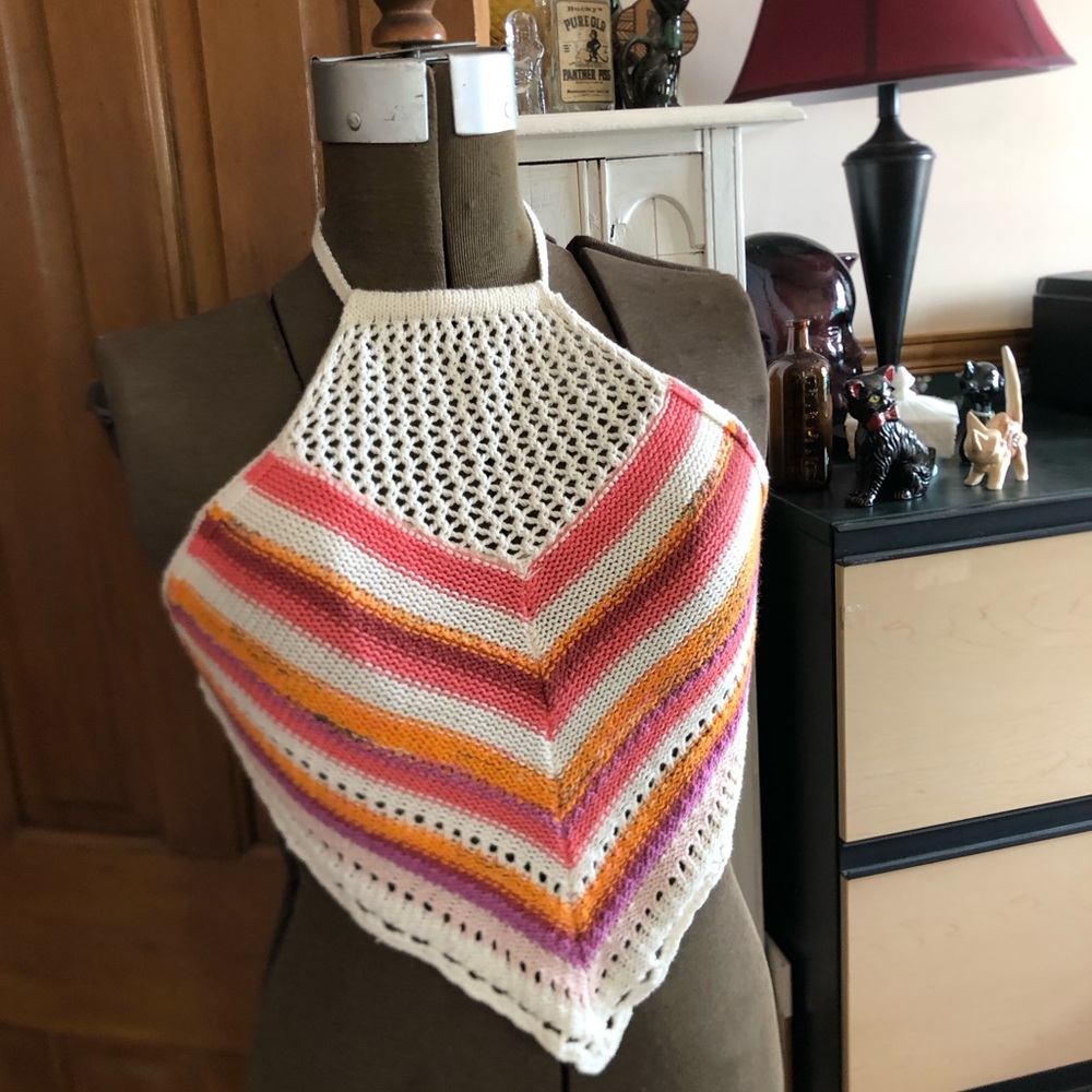 Crochet Crop Top with Chevron Pattern